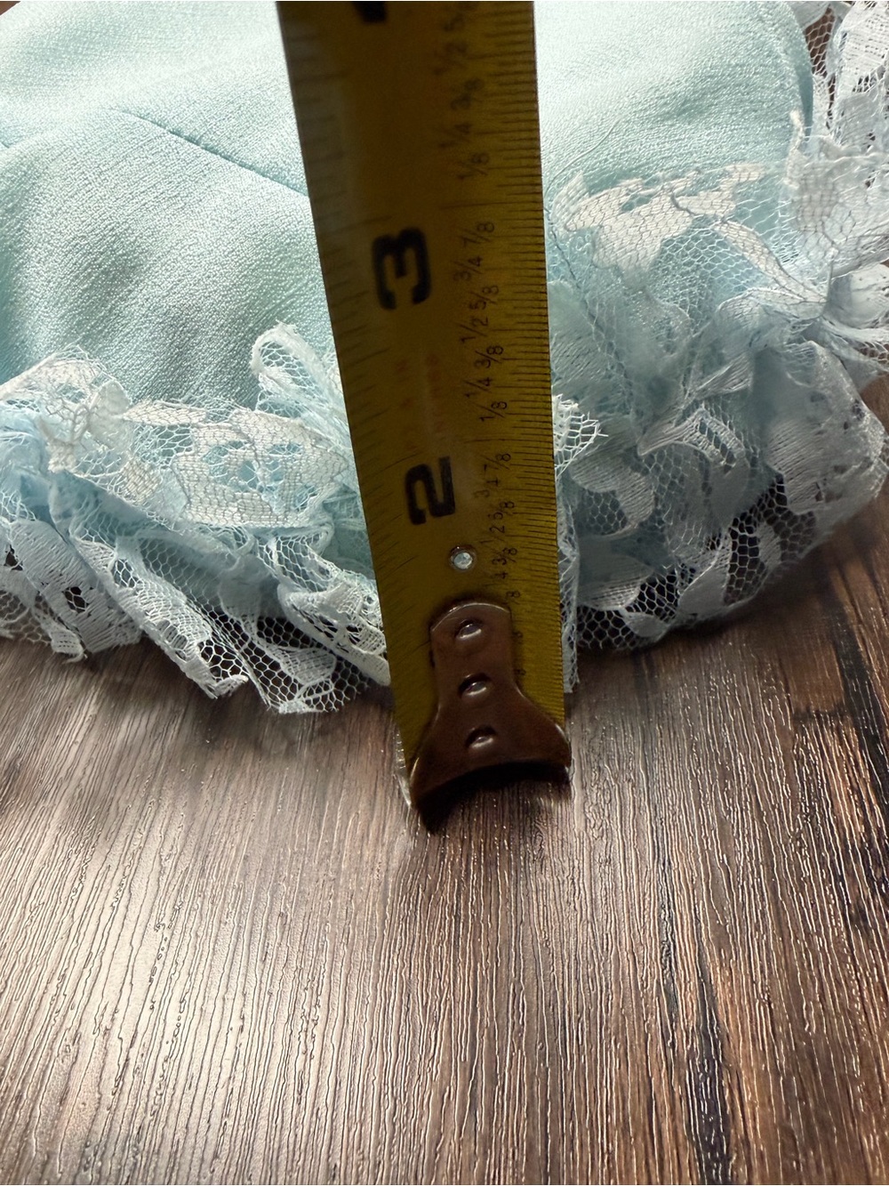 Vintage 1950s Light Blue Baby pillbox Bonnet with White Lace Ruffle Trim - Picture 9 of 9